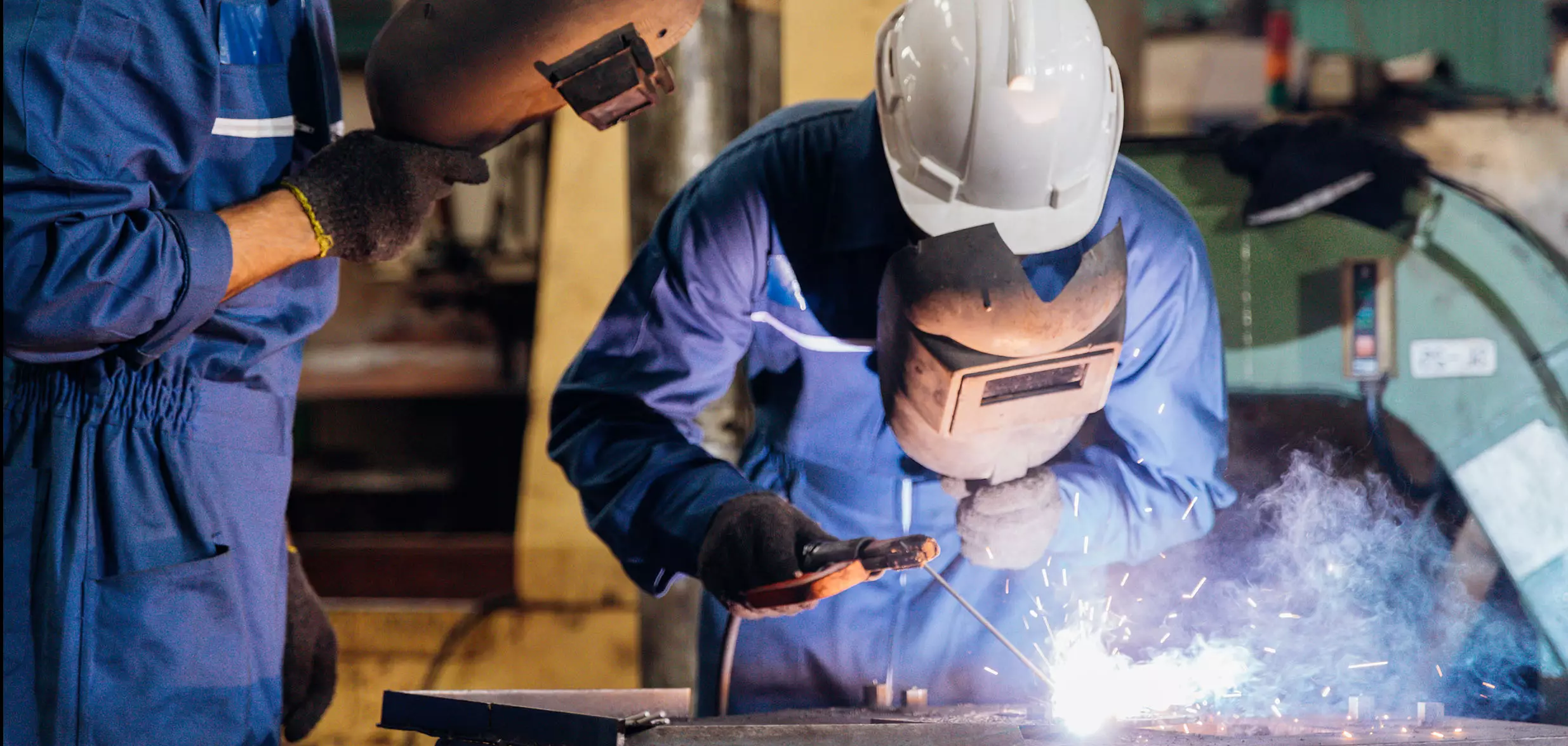 How a PPE Distributor Serves B2B & B2C Customers from One Ecommerce Operation